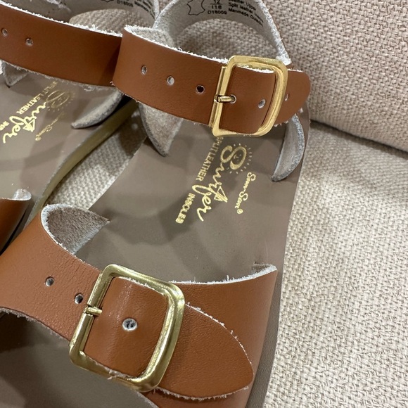 Sun San Surfer - Salt Water Leather Sandals with Buckles size 12 Hoyway - Picture 5 of 6